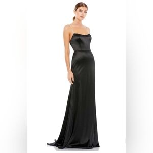 NWT Ieena- Mac Duggal,Charmeuse Rhinestone Strap Trumpet Gown,Black, Size 8-$298
